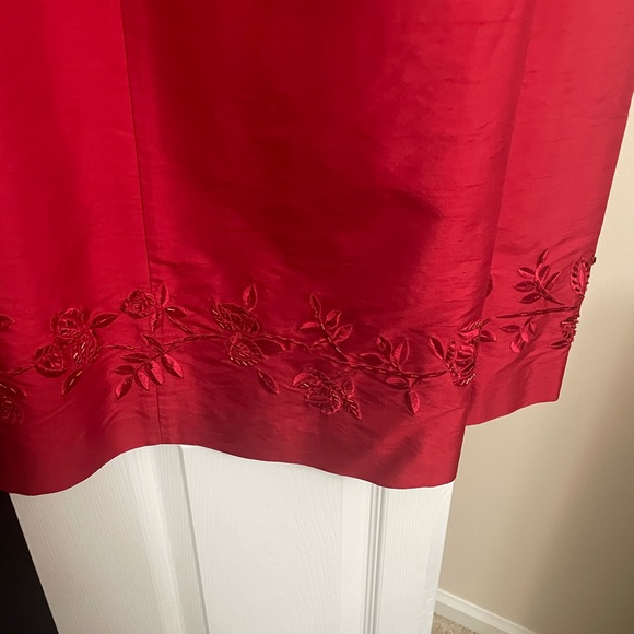 Ann Taylor dress size 6 - Picture 2 of 2